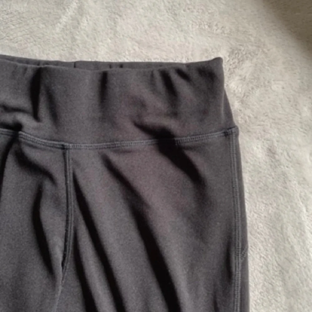 XS-‎ PopFit Leggings w/ Mesh Panels
